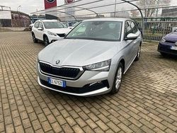 Grigio argento Usata 2022 Skoda Scala Ambition Due volumi | 14.790 € (Buon prezzo)