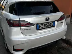 Bianco Usata 2015 Lexus CT200h Executive Line Tre volumi | 13.000 € (Molto cara)
