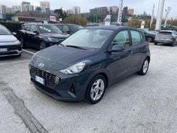 Grigio Usata 2022 Hyundai i10 Due volumi | 10.400 € (Ottimo prezzo)