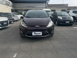 Nero Usata 2011 Ford Fiesta Titanium Due volumi | 3990 € (Buon prezzo)