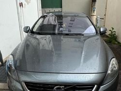 Usata 2014 Volvo V40 Station wagon | 7000 €