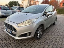 Argento Usata 2014 Ford Fiesta Titanium Tre volumi | 3800 € (Super prezzo)