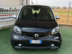Nero Usata 2019 Smart ForTwo Coupé Prime Due volumi | 14.290 € (Buon prezzo)