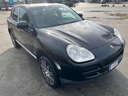 Nero Usata 2005 Porsche Cayenne SUV | 7990 € (Ottimo prezzo)