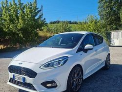 Usata 2021 Ford Fiesta ST-Line Due volumi | 12.500 € (Buon prezzo)