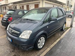 Grigio Usata 2007 Opel Meriva Monovolume | 1390 € (Ottimo prezzo)