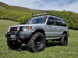 Grigio Usata 1998 Mitsubishi Pajero SUV | 15.000 € (Molto cara)