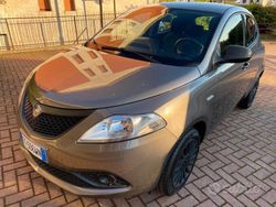 Grigio Usata 2019 Lancia Ypsilon Due volumi | 11.300 € (Cara)