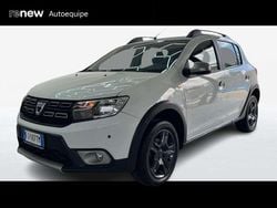 Bianco Usata 2017 Dacia Sandero Stepway Tre volumi | 7990 € (Buon prezzo)