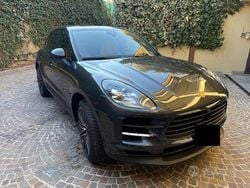 Grigio Usata 2021 Porsche Macan Sport SUV | 52.500 € (Super prezzo)