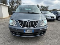 Usata 2009 Lancia Phedra Monovolume | 4300 € (Buon prezzo)