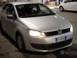 Grigio Usata 2010 VW Polo Comfortline | 4000 € (Ottimo prezzo)
