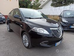 Nero Usata 2012 Lancia Ypsilon S Due volumi | 6490 € (Buon prezzo)