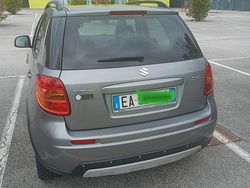 Grigio Usata 2010 Suzuki SX4 Tre volumi | 4950 € (Buon prezzo)