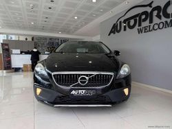Nero Usata 2016 Volvo V40 CC Summum Station wagon | 8900 € (Buon prezzo)