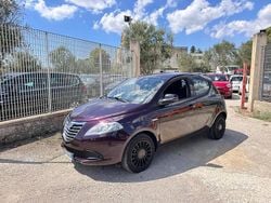 Viola Usata 2014 Lancia Ypsilon Due volumi | 5900 € (Buon prezzo)