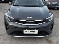 Grigio Usata 2022 Kia Stonic Urban SUV | 9500 € (Super prezzo)