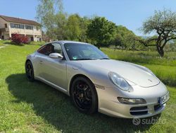 Grigio Usata 2005 Porsche 911 Carrera S Coupé | 58.000 € (Molto cara)