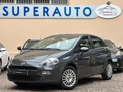 Grigio Usata 2015 Fiat Punto Due volumi | 4980 € (Ottimo prezzo)