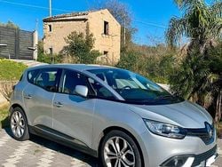 Grigio Usata 2018 Renault Scénic IV Monovolume | 13.000 € (Buon prezzo)