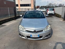 Grigio Usata 2007 Opel Tigra Sport Cabrio | 3800 € (Cara)