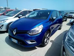 Blu Usata 2017 Renault Clio IV GT-Line Tre volumi | 12.900 € (Cara)