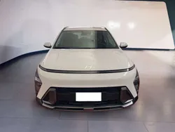 Bianco Usata 2023 Hyundai Kona SUV | 23.900 € (Buon prezzo)