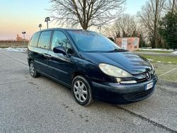 Marrone Usata 2011 Peugeot 807 Monovolume | 2200 €