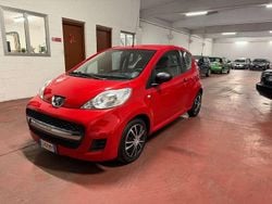Rosso Usata 2011 Peugeot 107 Allure Due volumi | 5800 € (Cara)