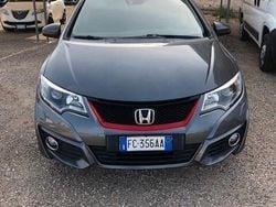 Grigio Usata 2016 Honda Civic Comfort Tre volumi | 9500 € (Molto cara)