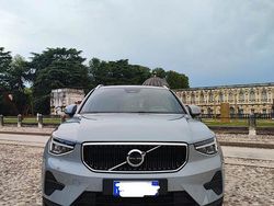 Grigio Usata 2025 Volvo XC40 Core SUV | 37.900 € (Molto cara)