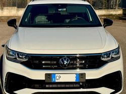 Bianco Usata 2023 VW Tiguan SUV | 35.000 € (Molto cara)