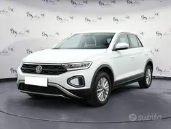 Bianco Usata 2024 VW T-Roc Life SUV | 26.700 € (Buon prezzo)