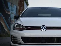 Usata 2016 VW Golf VII GTI Tre volumi | 17.999 € (Buon prezzo)