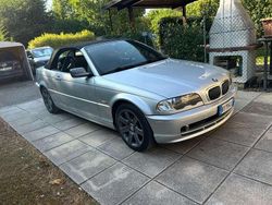 Usata 2001 BMW 320 Cabriolet Cabrio | 9500 € (Ottimo prezzo)