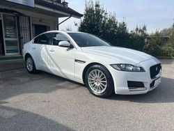 Bianco Usata 2016 Jaguar XF Business Edition Tre volumi | 18.900 € (Molto cara)