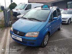 Blu Usata 2004 Fiat Idea Emotion Monovolume | 2500 € (Cara)