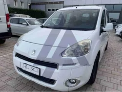 Bianco(met.) Usata 2013 Peugeot Partner Tepee Premium Monovolume | 5978 € (Cara)