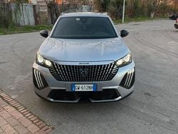 Usata 2024 Peugeot 2008 Allure SUV | 20.000 € (Ottimo prezzo)