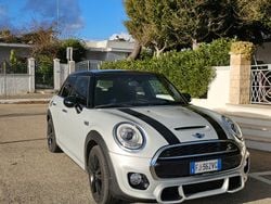 Bianco Usata 2017 Mini Cooper S Hype Due volumi | 21.000 € (Molto cara)