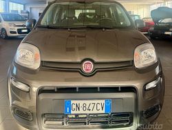 Grigio Usata 2023 Fiat Panda S Tre volumi | 12.490 € (Cara)