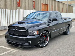 Nero Usata 2005 Dodge Viper SUV | 49.500 €