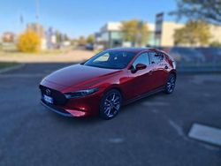 Soul red crystal Usata 2023 Mazda 3 Exclusive Tre volumi | 23.900 € (Buon prezzo)