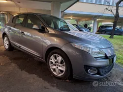 Usata 2013 Renault Mégane III Tre volumi | 5000 € (Buon prezzo)