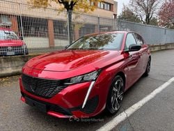 Bordeaux metallizzato Usata 2023 Peugeot 308 Allure Tre volumi | 18.500 € (Ottimo prezzo)