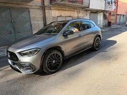 Grigio Usata 2023 Mercedes 200 SUV | 43.000 €