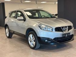 Argento Usata 2012 Nissan Qashqai Visia SUV | 6990 € (Buon prezzo)