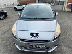 Grigio Usata 2012 Peugeot 5008 Active Monovolume | 5500 € (Buon prezzo)