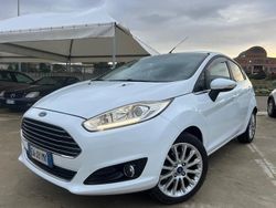 Bianco Usata 2014 Ford Fiesta Individual Tre volumi | 6500 € (Buon prezzo)