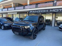 Nero Usata 2024 Land Rover Defender SE Dynamic SUV | 65.500 € (Ottimo prezzo)